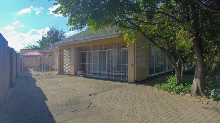 4 Bedroom Property for Sale in Bodorp North West